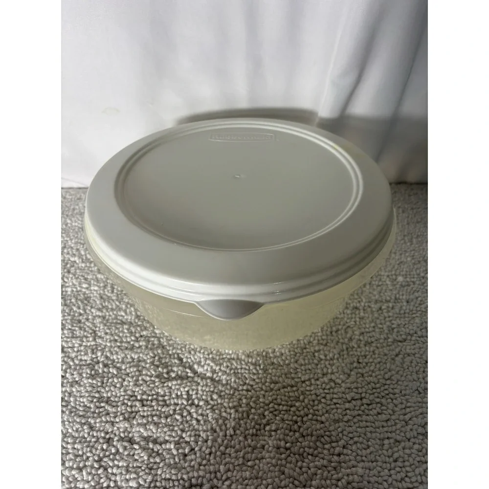 VTG Rubbermaid 1.6 Gallon Round Clear Plastic Food Storage Container 